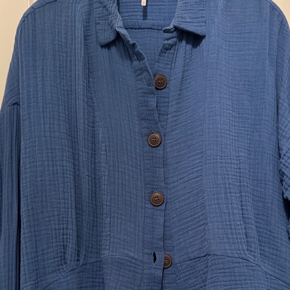 Free People Deep Blue Button-Down Shirt with Tie-Front Sz M - Picture 6 of 6
